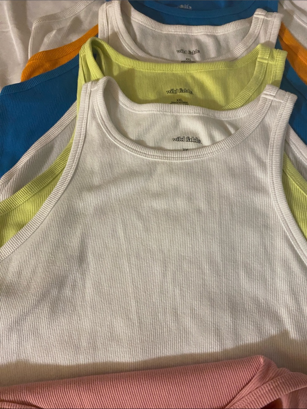 Wild fable crop top 8 difrend colors - Picture 4 of 12